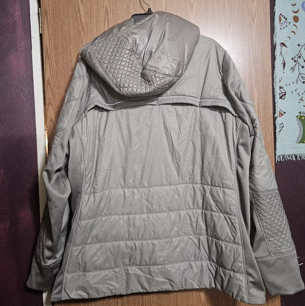 ATHLETA Rock Ridge Primaloft Jacket Plus Size 3X Tan Hiking Coat Outdoors! - Picture 5 of 7